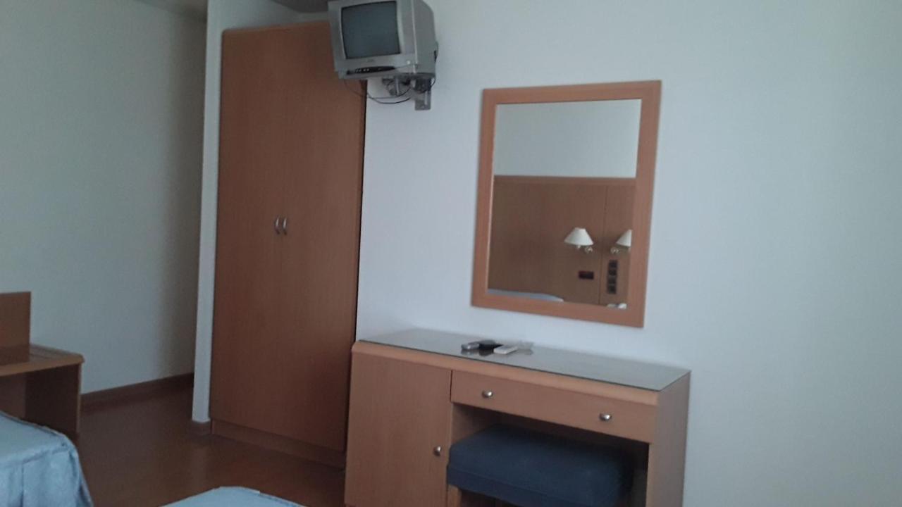 Hotel Lindaraja Peligros Esterno foto
